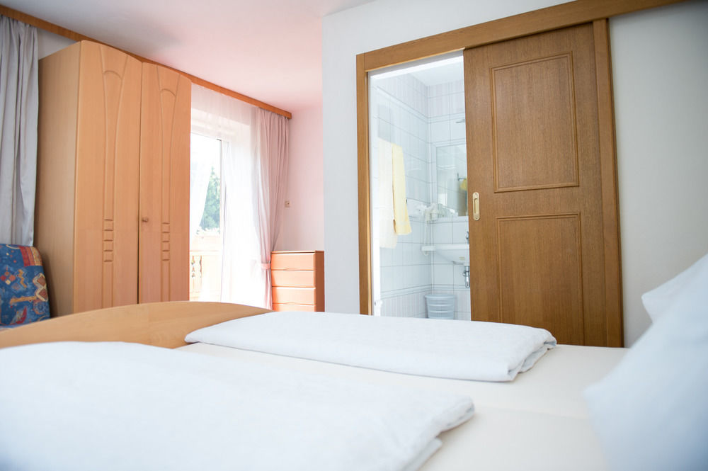 Pension Irlingerhof Мондзее Экстерьер фото