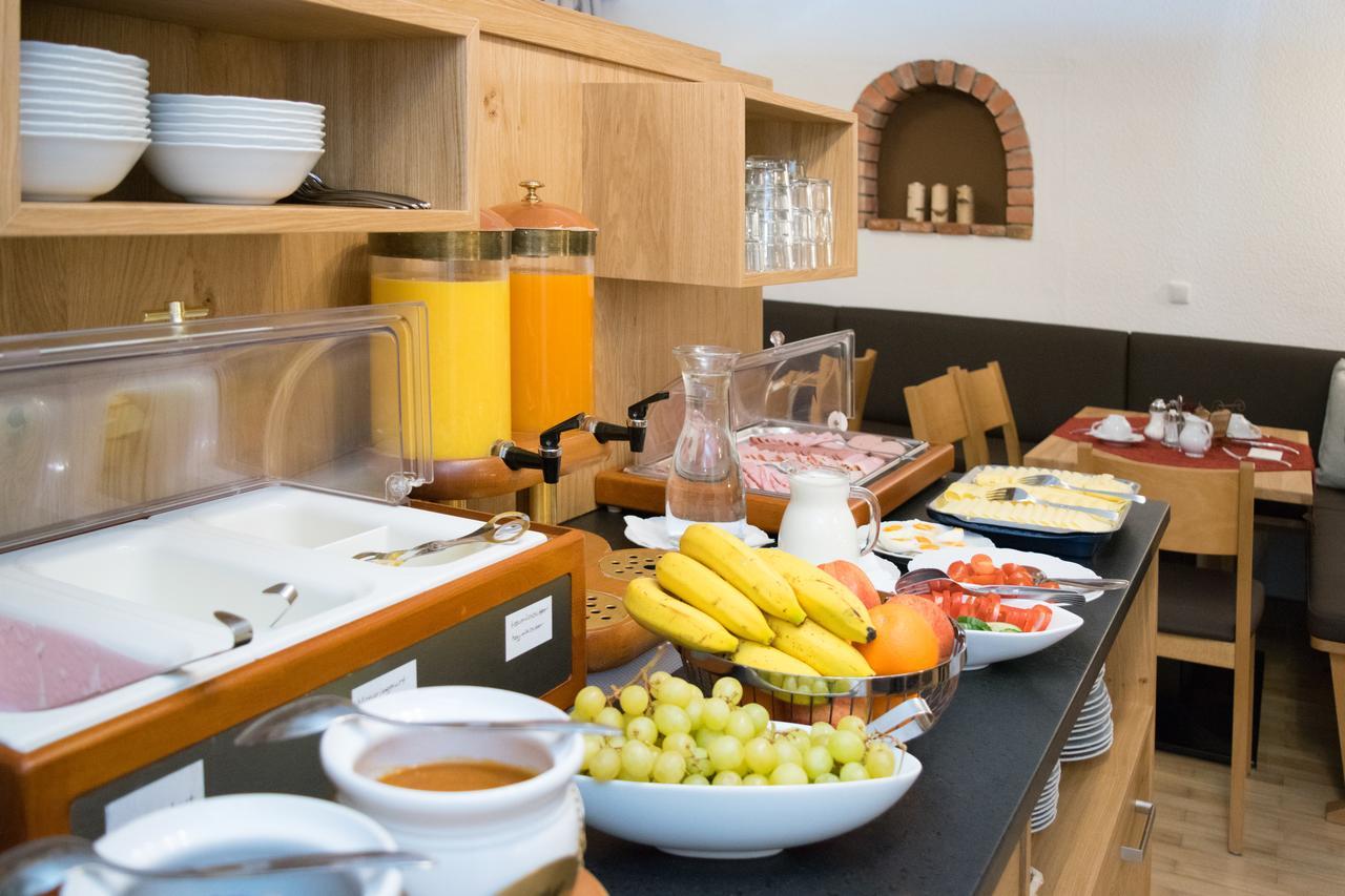 Pension Irlingerhof Мондзее Экстерьер фото